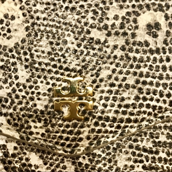 Tory Burch Lizard Continental Wallet - Picture 6 of 7